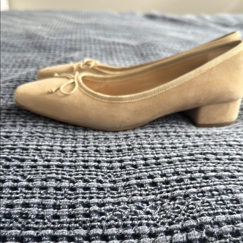 Veronica Beard Cecile Block Heels - Picture 2 of 4